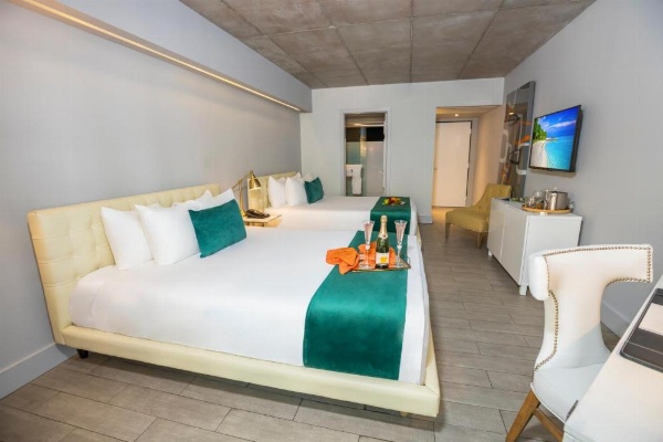 Riviera South Beach Hotel image 13