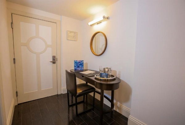 Riviera South Beach Hotel image 20